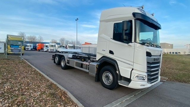 DAF XF 480 FAN Abroller VDL DAF XF 480 FAN Abroller VDL - Abrollkipper: das Bild 3 DAF XF 480 FAN Abroller VDL DAF XF 480 FAN Abroller VDL - Abrollkipper: das Bild 3