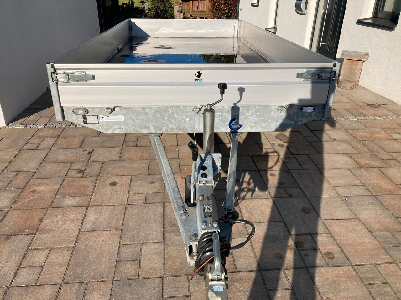 Hapert Azur H2 - 3500 kg - mit Rampen - PKW Anhänger: das Bild 1 Hapert Azur H2 - 3500 kg - mit Rampen - PKW Anhänger: das Bild 1