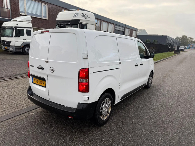 Opel Vivaro L2,H1 2022 bj 2.0 cdti - Kleintransporter: das Bild 5 Opel Vivaro L2,H1 2022 bj 2.0 cdti - Kleintransporter: das Bild 5