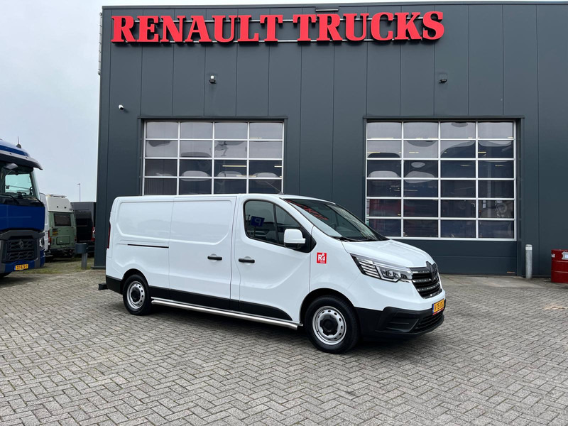 Renault Trafic E-Tech Red L2 H1, Nieuwstaat/New condition, Lees omschrijving/Read description - Kleintransporter, Elektro-Transporter: das Bild 2 Renault Trafic E-Tech Red L2 H1, Nieuwstaat/New condition, Lees omschrijving/Read description - Kleintransporter, Elektro-Transporter: das Bild 2