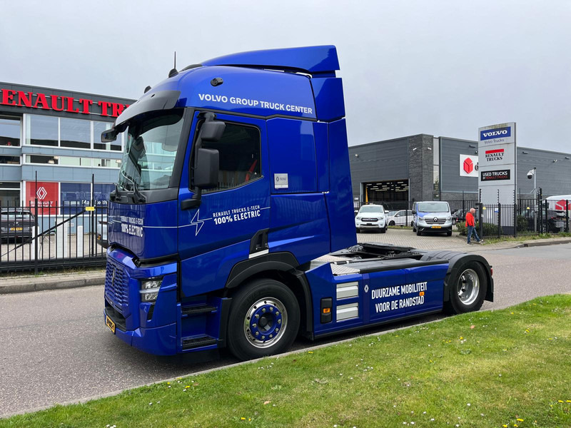 Renault T E-tech T4x2 540kWh 6-packs battery Sleeper Cab 2 beds, Nieuwstaat/New condition - Sattelzugmaschine: das Bild 2 Renault T E-tech T4x2 540kWh 6-packs battery Sleeper Cab 2 beds, Nieuwstaat/New condition - Sattelzugmaschine: das Bild 2