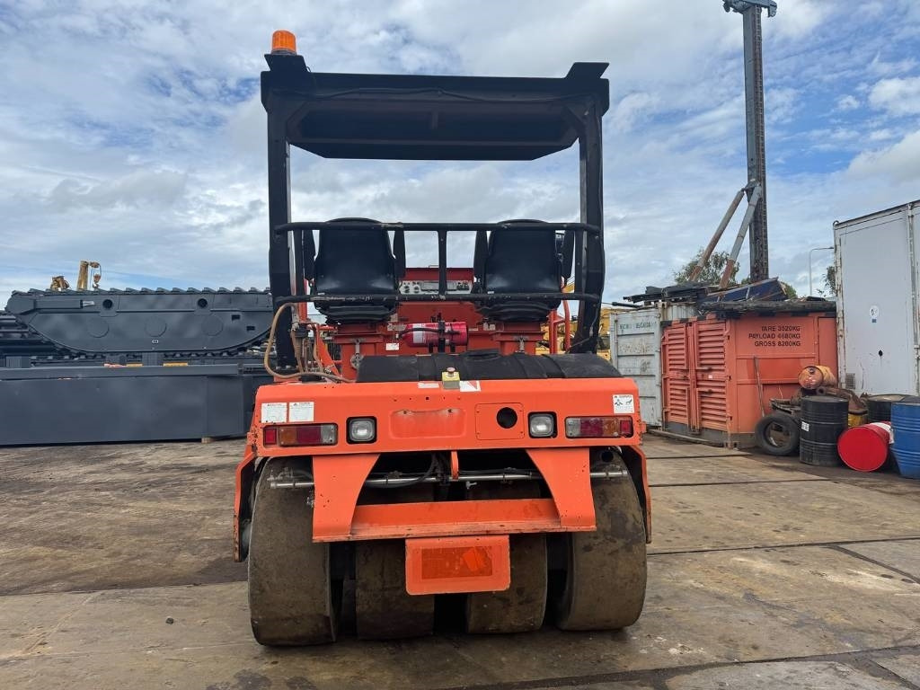 SAKAI GW 750-2 - Gummiradwalze: das Bild 4 SAKAI GW 750-2 - Gummiradwalze: das Bild 4