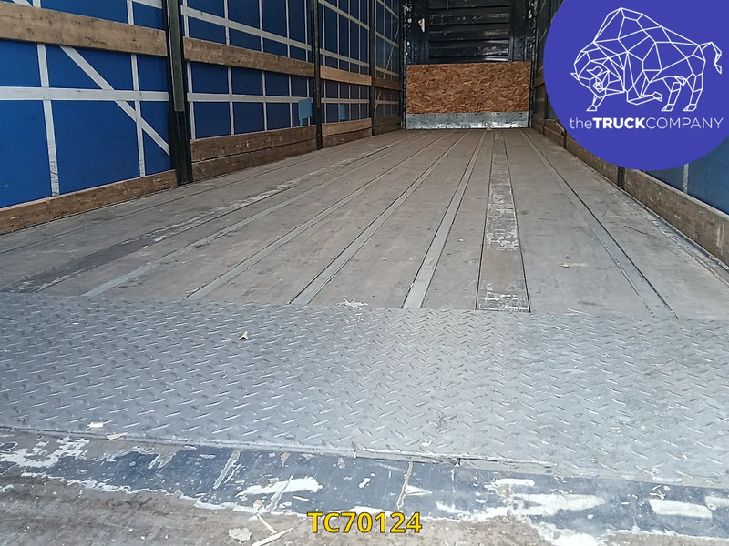 Fruehauf - Planenauflieger: das Bild 3 Fruehauf - Planenauflieger: das Bild 3