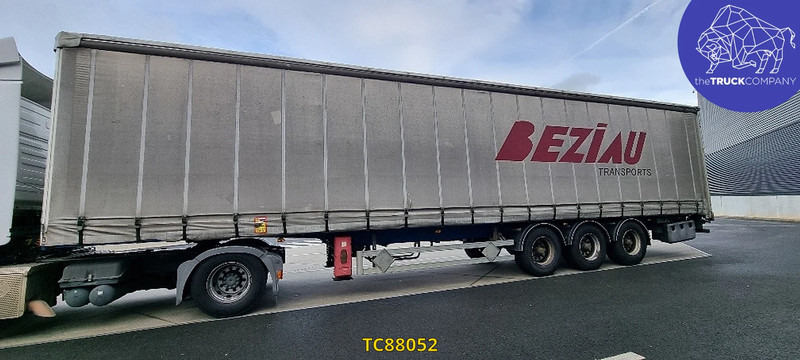 Fruehauf - Planenauflieger: das Bild 1 Fruehauf - Planenauflieger: das Bild 1