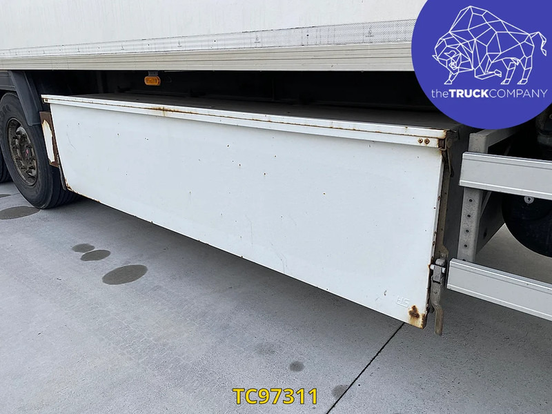 Kühlkoffer Auflieger Hoet Trailers: das Bild 13