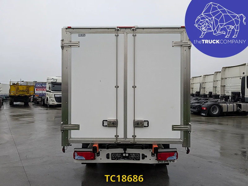MAN TGE 180 - BOX - Koffer Transporter: das Bild 4 MAN TGE 180 - BOX - Koffer Transporter: das Bild 4