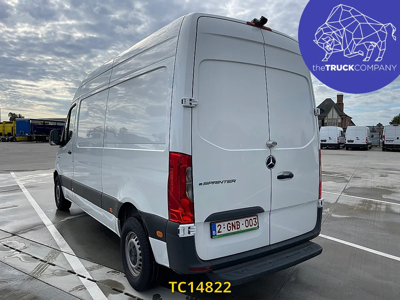 Mercedes-Benz Sprinter E-Sprinter L2H2 - Kastenwagen, Elektro-Transporter: das Bild 3 Mercedes-Benz Sprinter E-Sprinter L2H2 - Kastenwagen, Elektro-Transporter: das Bild 3