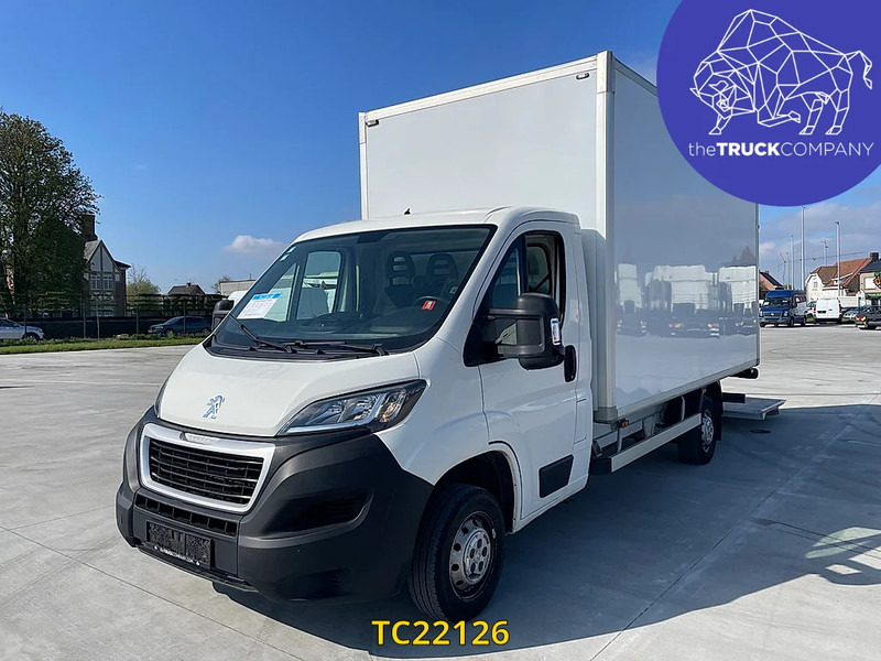 Peugeot Expert met laadklep - Koffer Transporter: das Bild 1 Peugeot Expert met laadklep - Koffer Transporter: das Bild 1