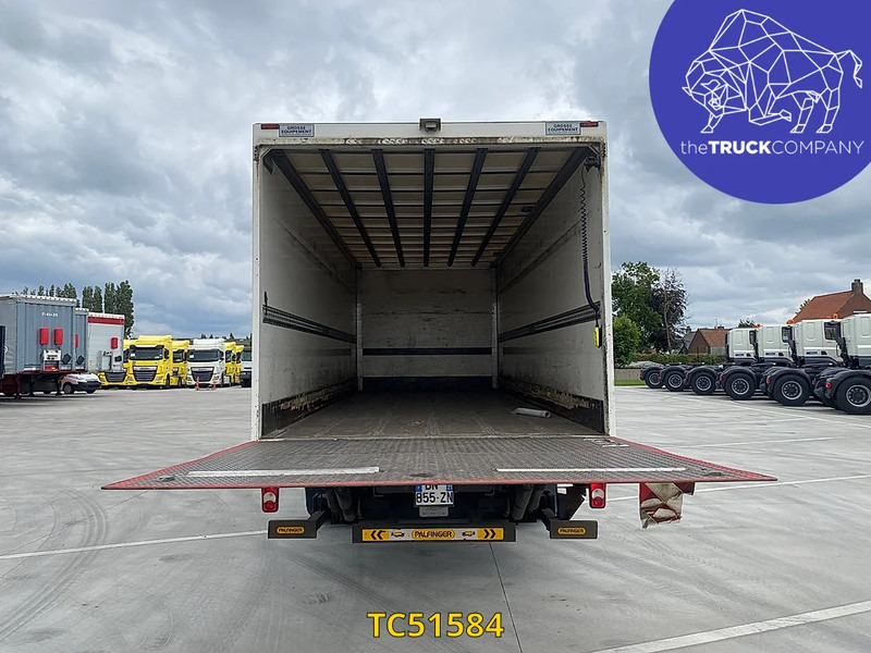 Renault D 210 - Koffer LKW: das Bild 2 Renault D 210 - Koffer LKW: das Bild 2