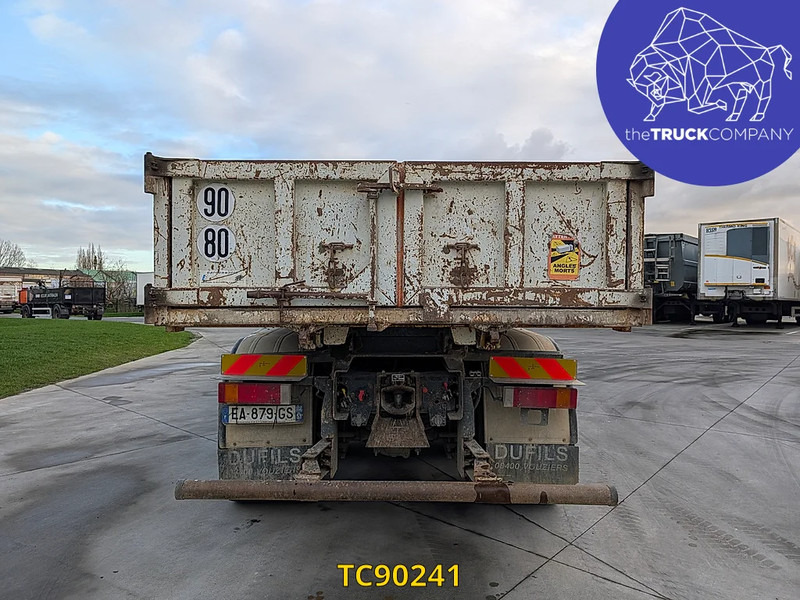 Renault Kerax 420 - Kipper: das Bild 3 Renault Kerax 420 - Kipper: das Bild 3