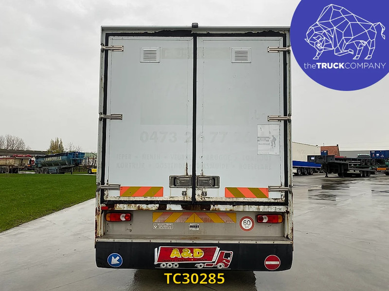 Renault Midlum 220 - Koffer LKW: das Bild 3 Renault Midlum 220 - Koffer LKW: das Bild 3