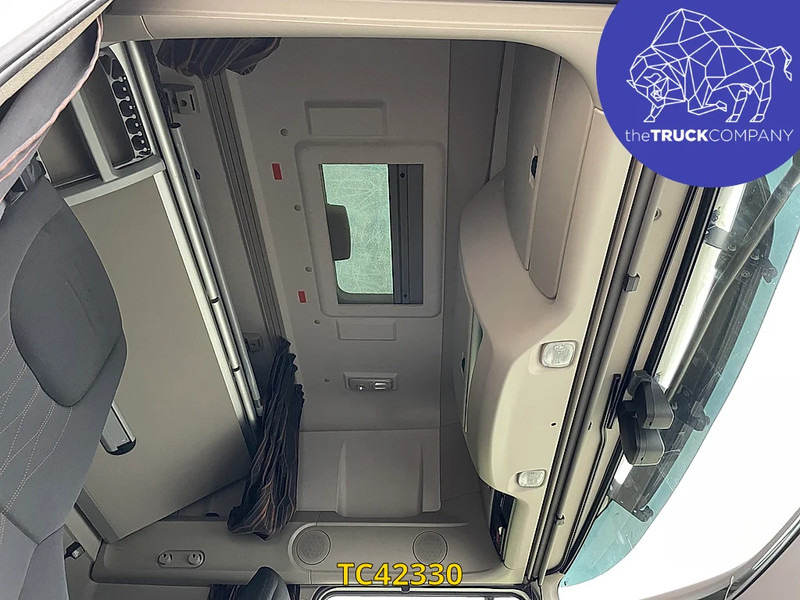 DAF XF 480 - Sattelzugmaschine: das Bild 3 DAF XF 480 - Sattelzugmaschine: das Bild 3