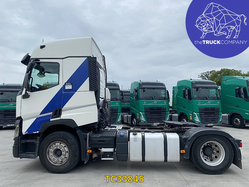 Renault T 440 - Sattelzugmaschine: das Bild 2 Renault T 440 - Sattelzugmaschine: das Bild 2