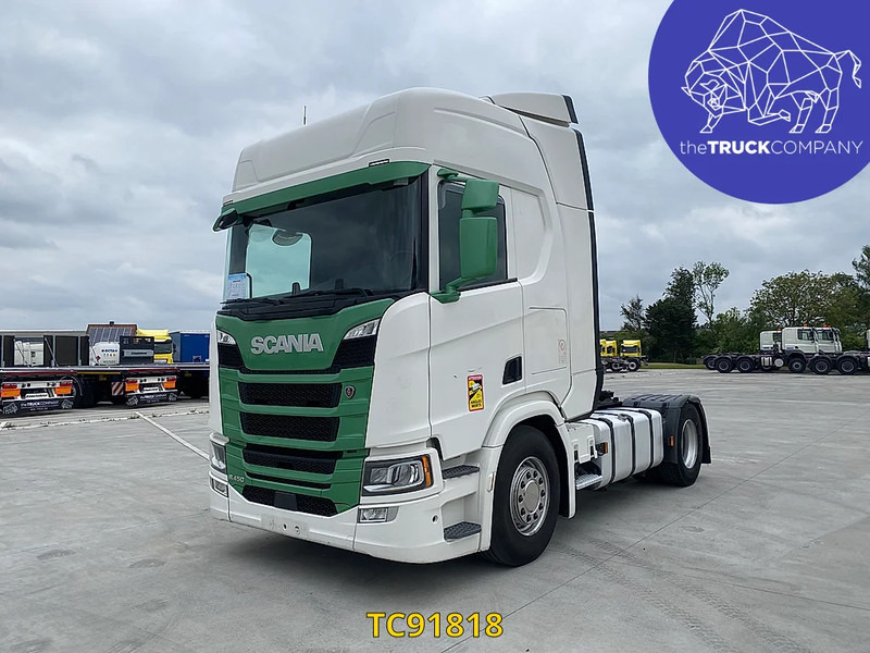 Scania R 450 - Sattelzugmaschine: das Bild 1 Scania R 450 - Sattelzugmaschine: das Bild 1