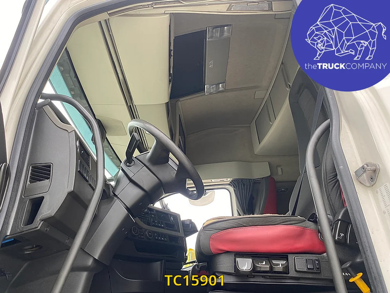 Volvo FH 460 - Sattelzugmaschine: das Bild 5 Volvo FH 460 - Sattelzugmaschine: das Bild 5