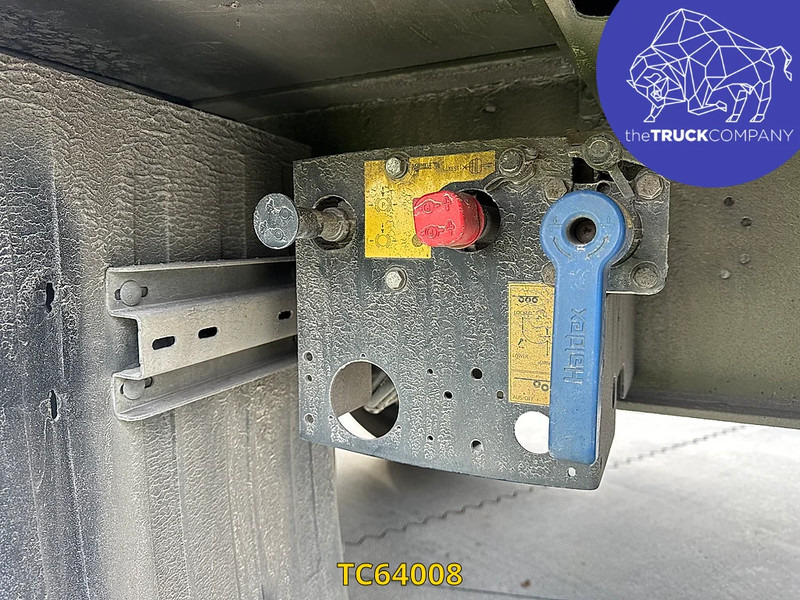 Schmitz Cargobull SCS 27 - Planenauflieger: das Bild 3 Schmitz Cargobull SCS 27 - Planenauflieger: das Bild 3