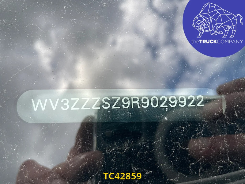 Volkswagen Crafter 2.0 TDI BOX + LIFT - Koffer Transporter: das Bild 3 Volkswagen Crafter 2.0 TDI BOX + LIFT - Koffer Transporter: das Bild 3