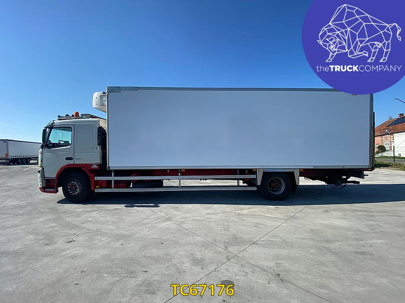 Volvo FM 330 - Kühlkoffer LKW: das Bild 1 Volvo FM 330 - Kühlkoffer LKW: das Bild 1
