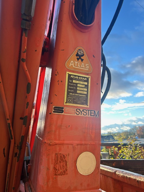 MAN 19 293 4x4 Kran Atlas 85.1 A2 - Kipper: das Bild 4 MAN 19 293 4x4 Kran Atlas 85.1 A2 - Kipper: das Bild 4