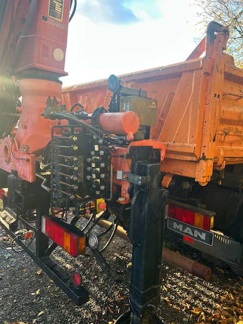 MAN 19 293 4x4 Kran Atlas 85.1 A2 - Kipper: das Bild 3 MAN 19 293 4x4 Kran Atlas 85.1 A2 - Kipper: das Bild 3