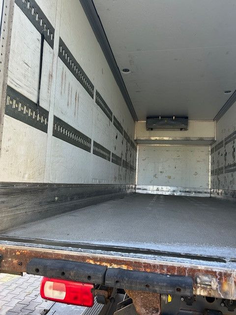 Schmitz Cargobull Tiefkühlwechselkoffer BDF - Kühlkofferaufbau: das Bild 5 Schmitz Cargobull Tiefkühlwechselkoffer BDF - Kühlkofferaufbau: das Bild 5