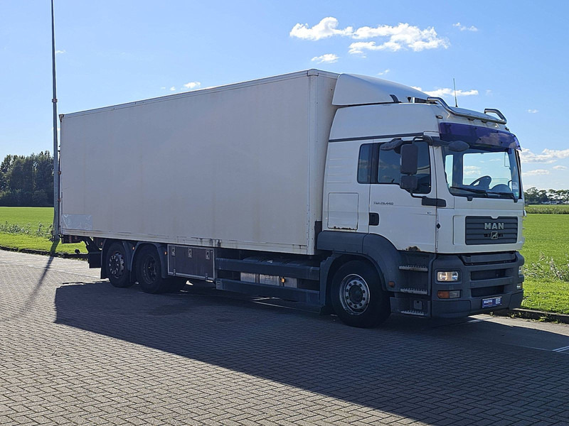 MAN 26.440 TGA LX 6X2 SIDE DOORS - Koffer LKW: das Bild 5 MAN 26.440 TGA LX 6X2 SIDE DOORS - Koffer LKW: das Bild 5