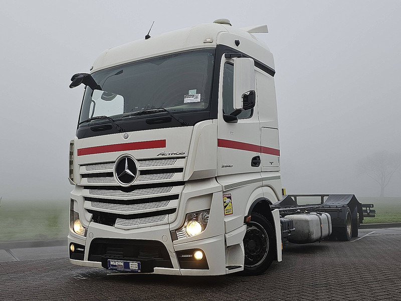 Mercedes-Benz ACTROS 2540 - Fahrgestell LKW: das Bild 1 Mercedes-Benz ACTROS 2540 - Fahrgestell LKW: das Bild 1