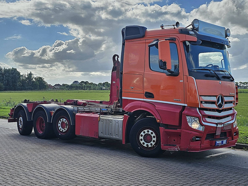 Mercedes-Benz ACTROS 3251 8X2 HIAB HOOKLIFT - Abrollkipper: das Bild 5 Mercedes-Benz ACTROS 3251 8X2 HIAB HOOKLIFT - Abrollkipper: das Bild 5
