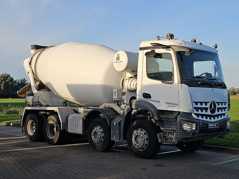 Mercedes-Benz AROCS 3240 PUTZMEISTER 9M3 - Fahrmischer: das Bild 5 Mercedes-Benz AROCS 3240 PUTZMEISTER 9M3 - Fahrmischer: das Bild 5