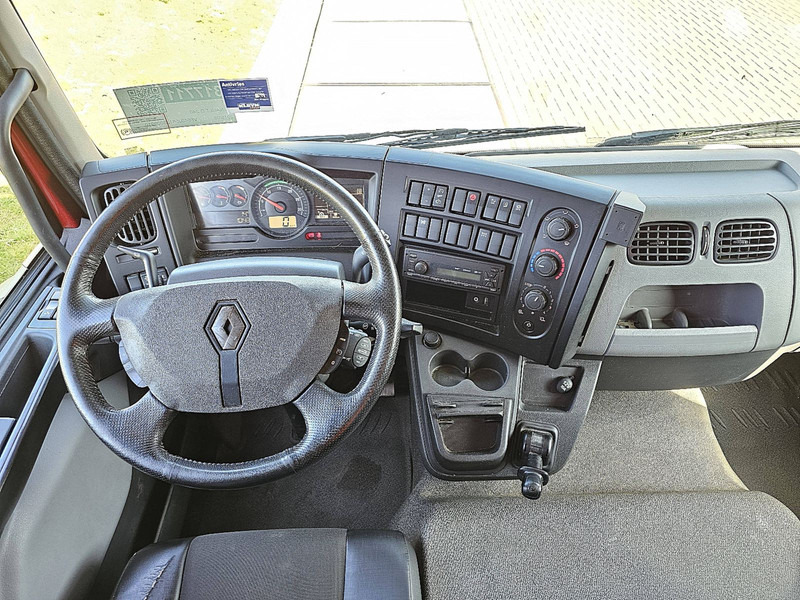 Innenraum Bild 2: Koffer LKW Renault D 240 11.9T LIFT AIRCO