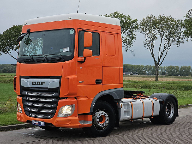 DAF XF 450 SPACECAB - Sattelzugmaschine: das Bild 2 DAF XF 450 SPACECAB - Sattelzugmaschine: das Bild 2