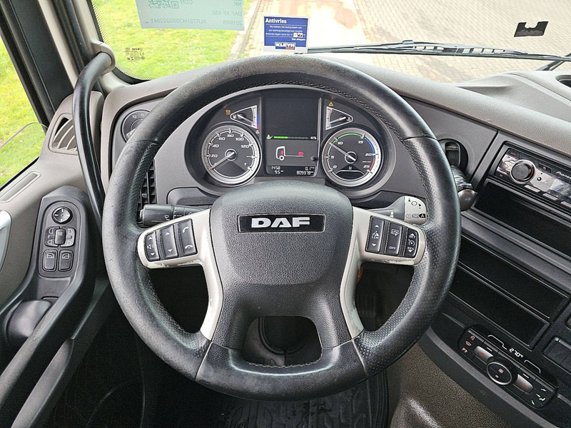 Innenraum Bild 2: Sattelzugmaschine DAF XF 480 SSC 2X TANK