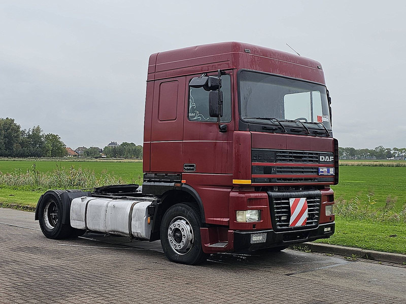DAF XF 95.380 SPACECAB EURO 2 - Sattelzugmaschine: das Bild 5 DAF XF 95.380 SPACECAB EURO 2 - Sattelzugmaschine: das Bild 5