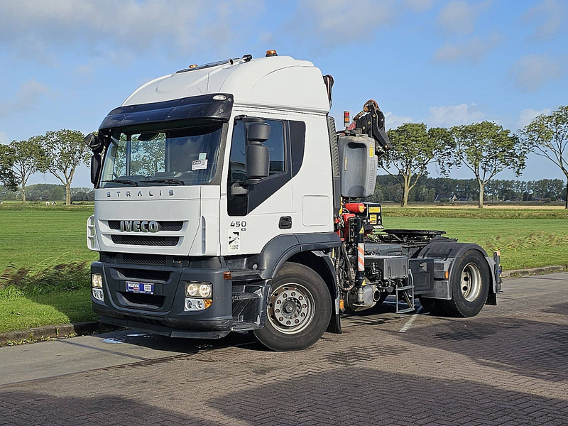 Iveco AT440S45 STRALIS FASSI F230XP-4 - Sattelzugmaschine: das Bild 2 Iveco AT440S45 STRALIS FASSI F230XP-4 - Sattelzugmaschine: das Bild 2