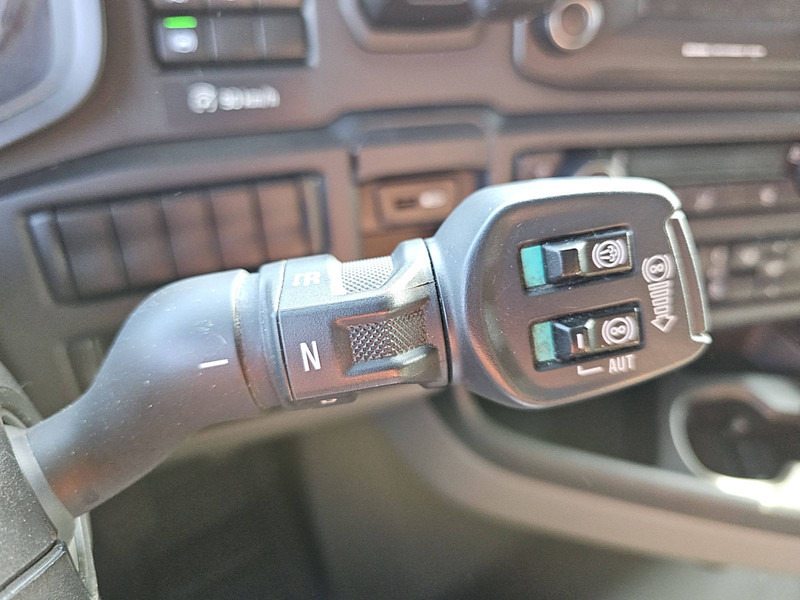 Sattelzugmaschine Scania S450: das Bild 14