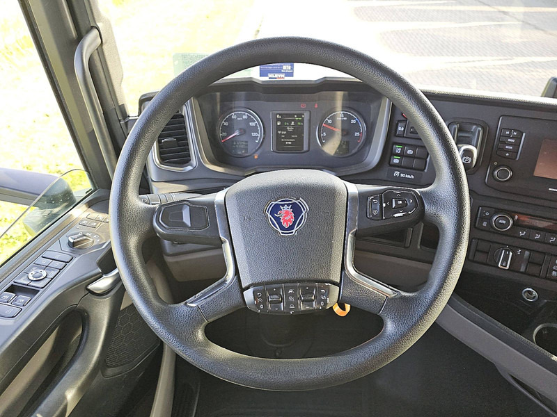 Sattelzugmaschine Scania S450: das Bild 12