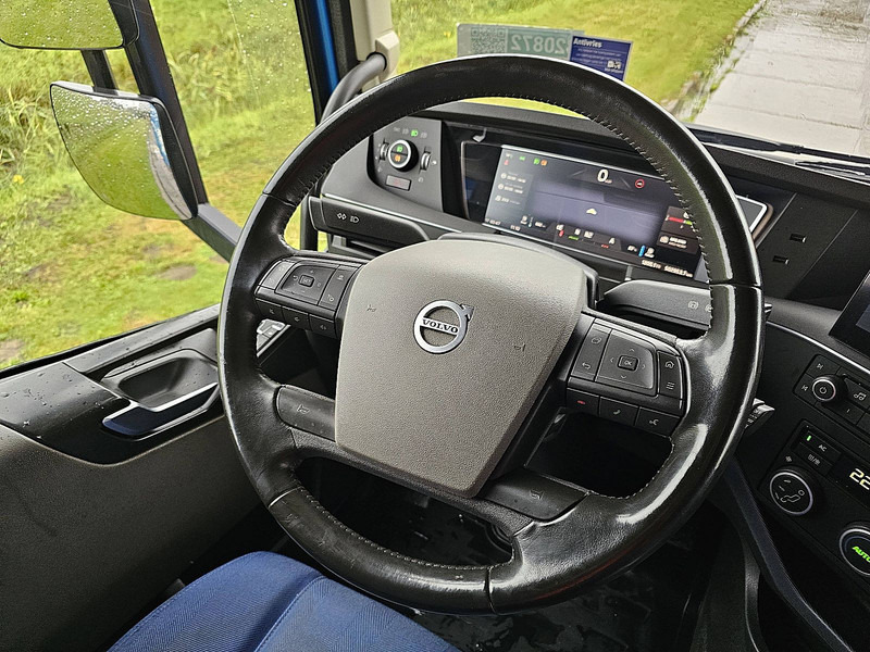 Sattelzugmaschine Volvo FH 460 FH5 2X TANK VEB+: das Bild 11
