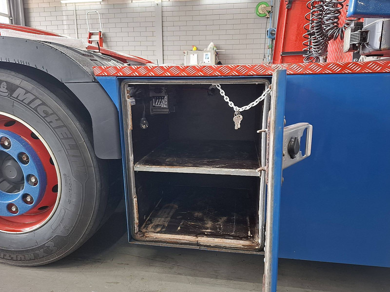 Sattelzugmaschine Volvo FH 460 XL 6X2 I-SAVE LED: das Bild 18 Sattelzugmaschine Volvo FH 460 XL 6X2 I-SAVE LED: das Bild 18