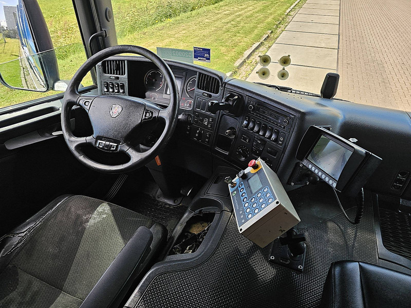 Müllwagen Scania P320 6X2*4 GEESINK NORBA: das Bild 8