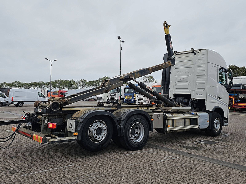 Volvo FH 460 6X2 HYVALIFT 291TKM - Abrollkipper: das Bild 3 Volvo FH 460 6X2 HYVALIFT 291TKM - Abrollkipper: das Bild 3