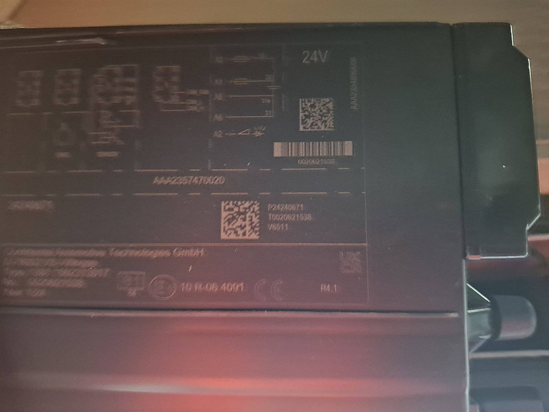 Volvo FH 460 6X2 HYVALIFT 291TKM - Leasing Volvo FH 460 6X2 HYVALIFT 291TKM: das Bild 16