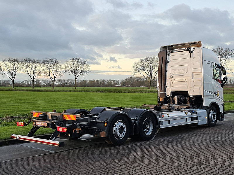 Volvo FH 460 - Containerwagen/ Wechselfahrgestell LKW: das Bild 3 Volvo FH 460 - Containerwagen/ Wechselfahrgestell LKW: das Bild 3