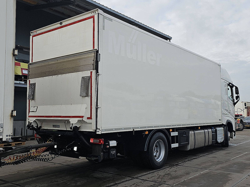 Volvo FH 460 - Koffer LKW: das Bild 3 Volvo FH 460 - Koffer LKW: das Bild 3