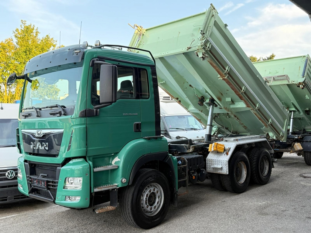 MAN TGS 26.500 6x4 12m³ Kipper Retarder NAVI 1.Hand - Kipper: das Bild 1 MAN TGS 26.500 6x4 12m³ Kipper Retarder NAVI 1.Hand - Kipper: das Bild 1