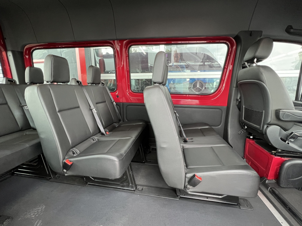 Mercedes-Benz Sprinter 314 CDI Tourer Klima +Fond 9-Sitze MBUX - Personentransporter: das Bild 5 Mercedes-Benz Sprinter 314 CDI Tourer Klima +Fond 9-Sitze MBUX - Personentransporter: das Bild 5