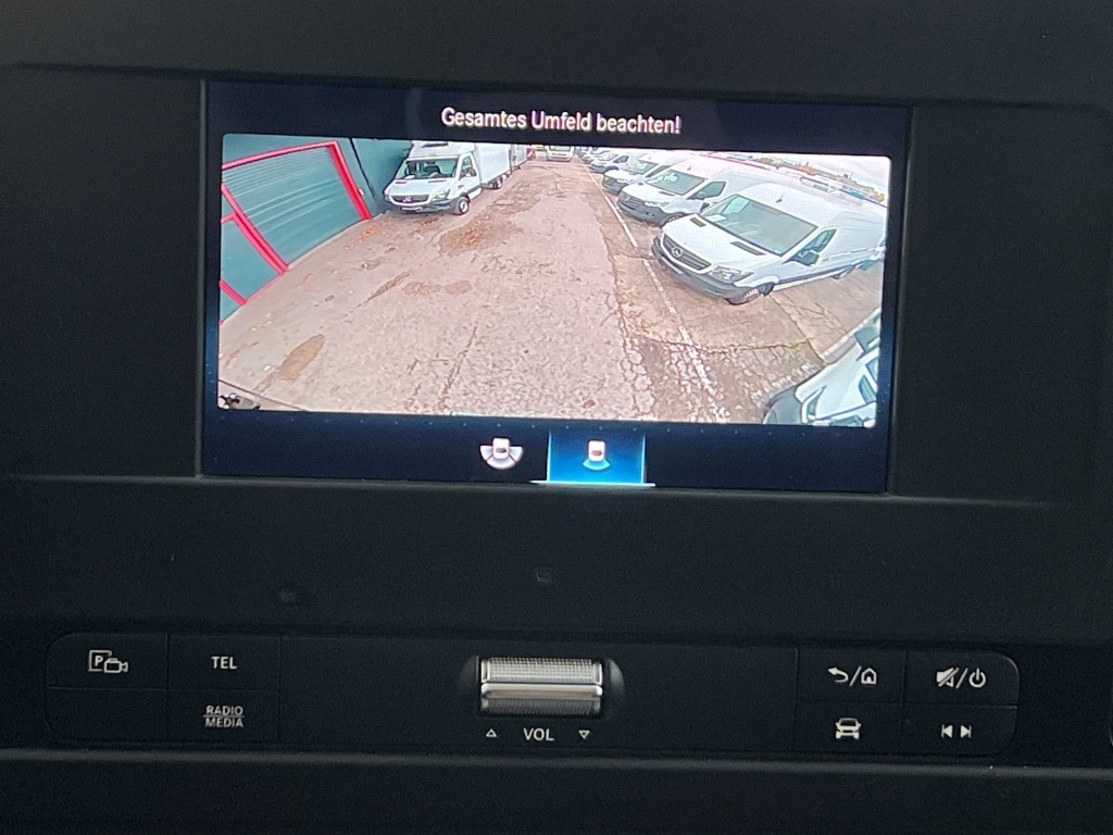 Mercedes-Benz Sprinter 315 CDI Automatik UPS-Integralkoffer - Koffer Transporter: das Bild 2 Mercedes-Benz Sprinter 315 CDI Automatik UPS-Integralkoffer - Koffer Transporter: das Bild 2