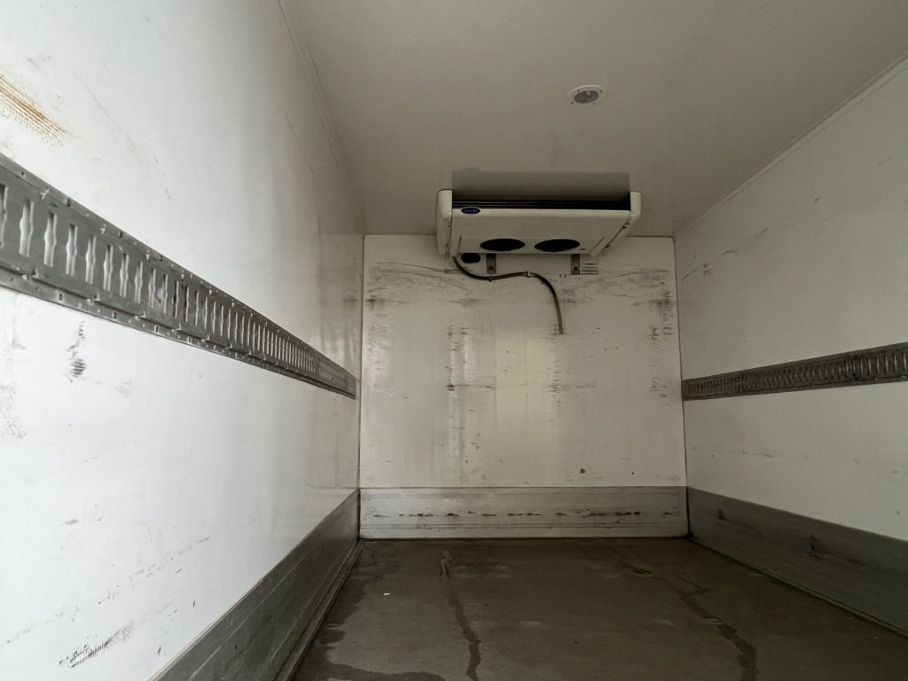 Mercedes-Benz Sprinter 316 CDI 4x4 3,4m CarrierViento Tiefkühl - Kühltransporter: das Bild 5 Mercedes-Benz Sprinter 316 CDI 4x4 3,4m CarrierViento Tiefkühl - Kühltransporter: das Bild 5