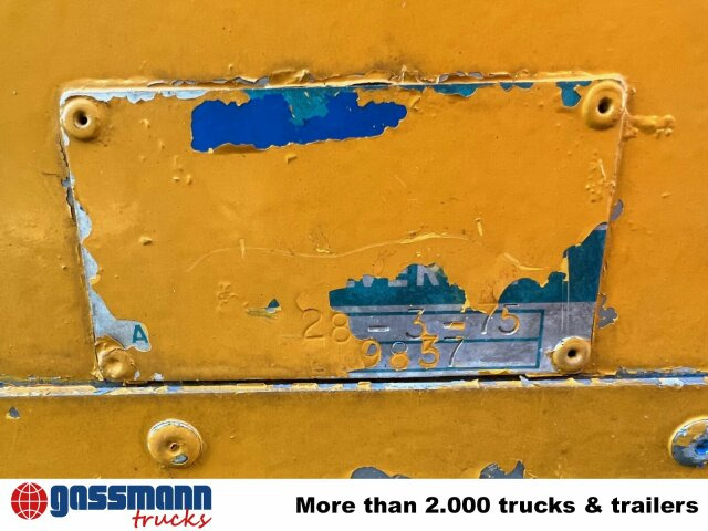 Abrollcontainer Abrollcontainer Kofferaufbau mit Flügeltüren: das Bild 7