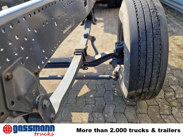 Iveco Trakker AD260T45 6x4, BRANDSCHADEN FAHRERHAUS! - Fahrgestell LKW: das Bild 4 Iveco Trakker AD260T45 6x4, BRANDSCHADEN FAHRERHAUS! - Fahrgestell LKW: das Bild 4