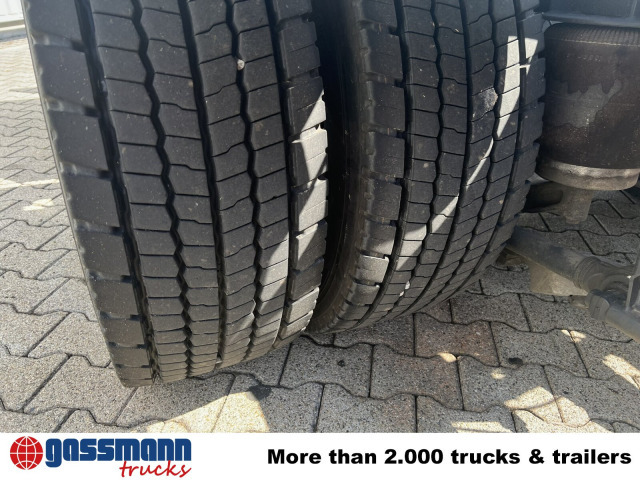 MAN 25/18.284 6x2-4 LL,Kran HMF 1113 K3, Funk, - Abrollkipper, Autokran: das Bild 3 MAN 25/18.284 6x2-4 LL,Kran HMF 1113 K3, Funk, - Abrollkipper, Autokran: das Bild 3